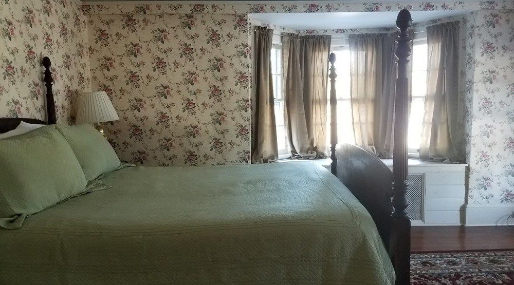 Windflower Inn Great Barrington Exterior foto