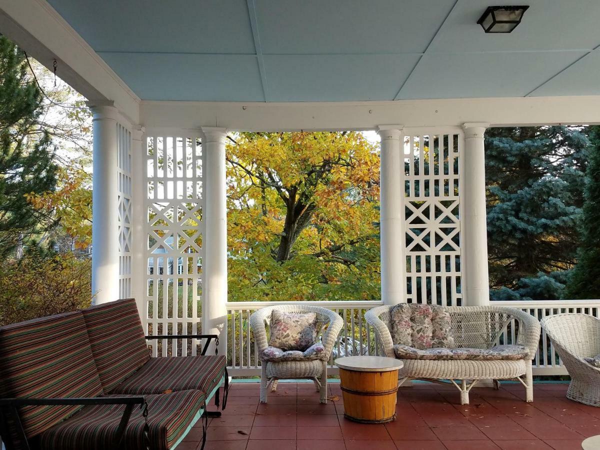 Windflower Inn Great Barrington Exterior foto